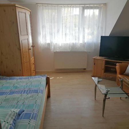 Gaestehaus An Der Warnow Daire Schwaan Dış mekan fotoğraf